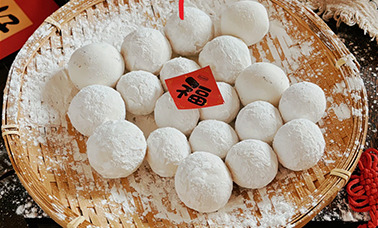 [Wuxi Yuanmei] Ich w&uuml;nsche Ihnen ein frohes Yuanxiao (gef&uuml;llte runde Kugeln aus Klebreismehl zum Laternenfest)!
